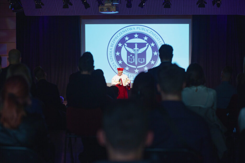 Inauguracja roku akademickiego WSBPI Apeiron 2020-2021 (21)