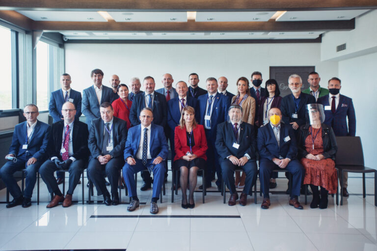 Apeiron Konferenja LIV CICA – XV Security Forum Kraków 7–8 października 2020 (1)