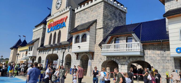 Wizyta studyjna w Parku Rozrywki Energylandia w Zatorze Apeiron 14