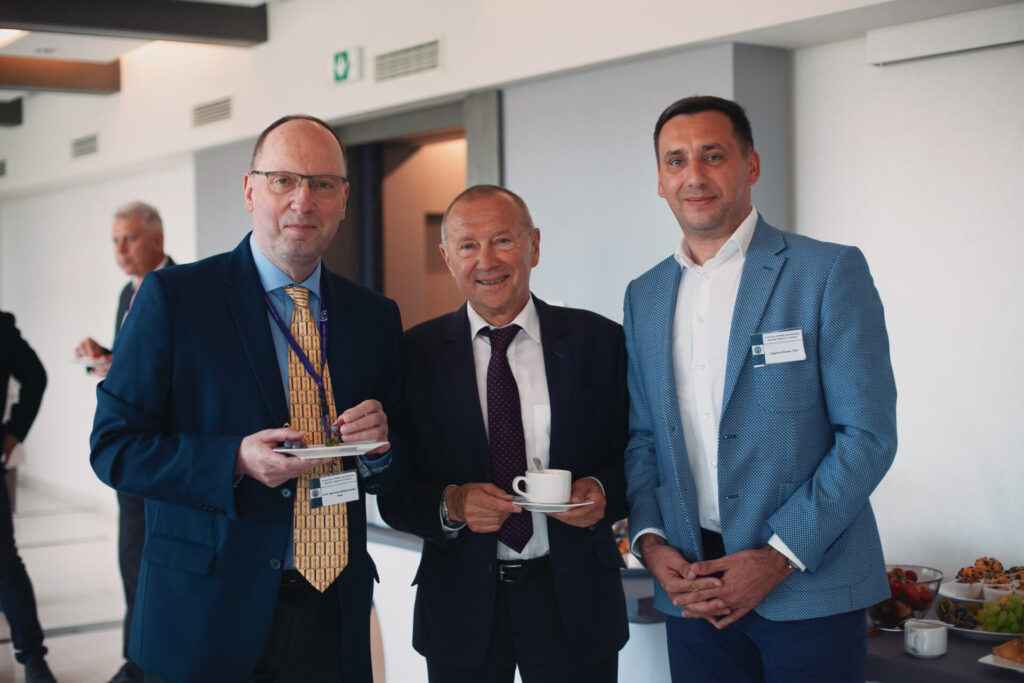 LXIII CICA – XVII SECURITY FORUM KRAKOW 2022 (46) Apeiron